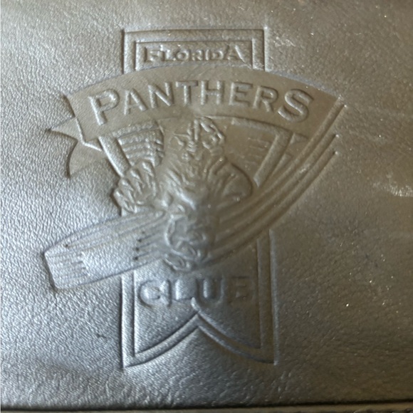 Florida Panthers club briefcase with the Florida Panthers logo - Picture 2 of 3